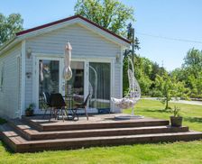 Estonia Saaremaa Kuressaare vacation rental compare prices direct by owner 27003700