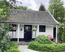 Netherlands Noord-Brabant Waalre vacation rental compare prices direct by owner 35358496