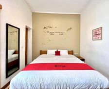 Indonesia Central Java Blora vacation rental compare prices direct by owner 13726146