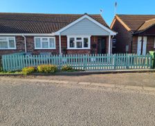 United Kingdom Norfolk Walcott vacation rental compare prices direct by owner 35836143