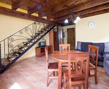 Spain Aragón Graus vacation rental compare prices direct by owner 5295525