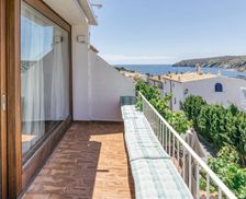 Spain Catalonia Cadaqués vacation rental compare prices direct by owner 33480514