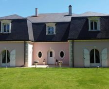 France  Ver-sur-Launette vacation rental compare prices direct by owner 35175882