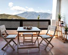 Spain Andalucía Carataunas vacation rental compare prices direct by owner 35672079