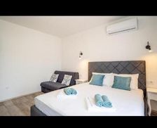 Croatia Lika-Senj County Karlobag vacation rental compare prices direct by owner 35084000