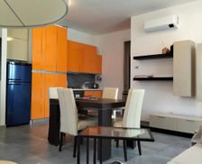 Italy Marche Fano vacation rental compare prices direct by owner 35570096