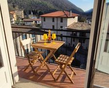 Italy Lombardy Barni vacation rental compare prices direct by owner 35032377