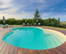 Italy Marche Morrovalle vacation rental compare prices direct by owner 26882998