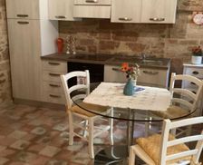 Italy Umbria Foligno vacation rental compare prices direct by owner 33608055