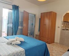 Italy Italia TORRE SAN GIOVANNI vacation rental compare prices direct by owner 33707886