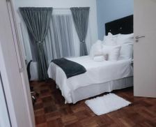 South Africa Gauteng Vanderbijlpark vacation rental compare prices direct by owner 33679669