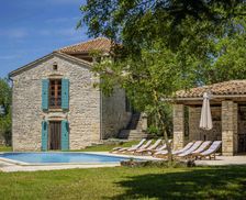 Croatia Istrien Svetvincenat vacation rental compare prices direct by owner 4581240