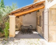 France Ile-de-France Cabrières-d'Avignon vacation rental compare prices direct by owner 33703509