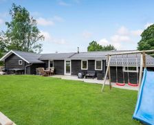 Denmark Midtjylland Fårvang vacation rental compare prices direct by owner 26953239