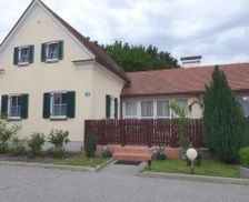 Austria Oststeiermark Bad Waltersdorf vacation rental compare prices direct by owner 4357465