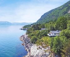 Norway Vestland Lavik vacation rental compare prices direct by owner 25082684