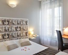 France Centre Malesherbes vacation rental compare prices direct by owner 12987216