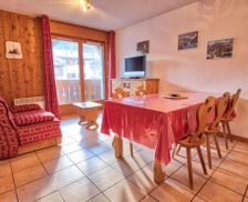 France Auvergne-Rhone-Alpes Notre-Dame-de-Bellecombe vacation rental compare prices direct by owner 33446006