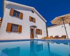 Croatia Krk Island Malinska vacation rental compare prices direct by owner 27747417