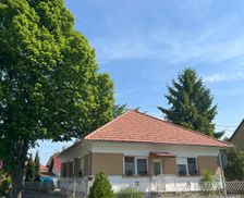 Hungary Gyor-Moson-Sopron Lipót vacation rental compare prices direct by owner 13003955