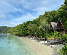 Indonesia West Papua Kri vacation rental compare prices direct by owner 26103180