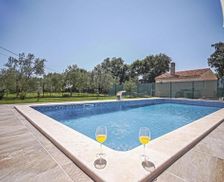 Croatia Istria Valtura vacation rental compare prices direct by owner 33705182