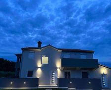 Croatia Istria Valtura vacation rental compare prices direct by owner 35886523