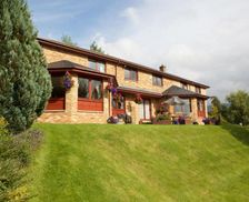 United Kingdom Borders Innerleithen vacation rental compare prices direct by owner 12832572