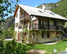 France Provence-Alpes-Côte d'Azur Saint-Crépin vacation rental compare prices direct by owner 15800059