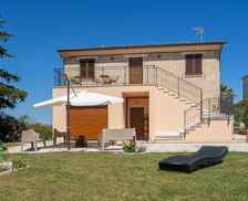 Italy Marche Montegranaro vacation rental compare prices direct by owner 35921323