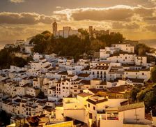 Spain Andalucía Casares vacation rental compare prices direct by owner 33429233