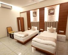 India Maharashtra Achād vacation rental compare prices direct by owner 35921226