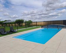 France Champagne - Ardenne Précy-Saint-Martin vacation rental compare prices direct by owner 13765955