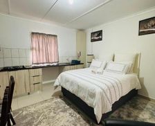 South Africa KwaZulu-Natal Ixopo vacation rental compare prices direct by owner 26948078