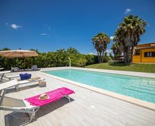 Italy Apulia Taviano vacation rental compare prices direct by owner 26558762