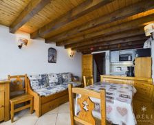 France Rhône-Alps LA ROSIERE MONTVALEZAN vacation rental compare prices direct by owner 6703649