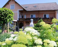 Austria Styria Halbenrain vacation rental compare prices direct by owner 18686770