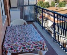 Italy Lazio Ladispoli vacation rental compare prices direct by owner 28527070