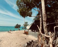 Malaysia Terengganu Kampung Kuala Besut vacation rental compare prices direct by owner 33395801