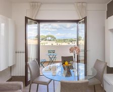 Italy Lazio Casale Smeraldi vacation rental compare prices direct by owner 35947284