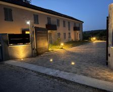 Italy Piedmont Castagnole Lanze vacation rental compare prices direct by owner 35945708