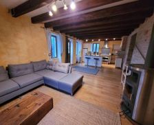 France Burgundy Prissé vacation rental compare prices direct by owner 28777389