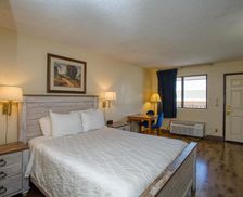 United States California Susanville vacation rental compare prices direct by owner 11921405