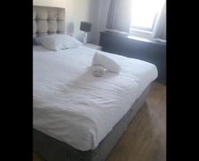 United Kingdom  Milton Keynes vacation rental compare prices direct by owner 35664387