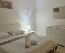 Italy Sicily Gela vacation rental compare prices direct by owner 35946928