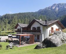 Italy Trentino Alto Adige Castello Tesino vacation rental compare prices direct by owner 13581446