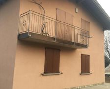 Italy Lombardy Casteggio vacation rental compare prices direct by owner 14200991