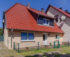 Germany Mecklenburg-Pomerania Kröslin vacation rental compare prices direct by owner 27523215