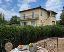 Italy Umbria Bevagna vacation rental compare prices direct by owner 14221018