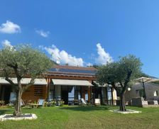 Italy Veneto Crespano del Grappa vacation rental compare prices direct by owner 26844234